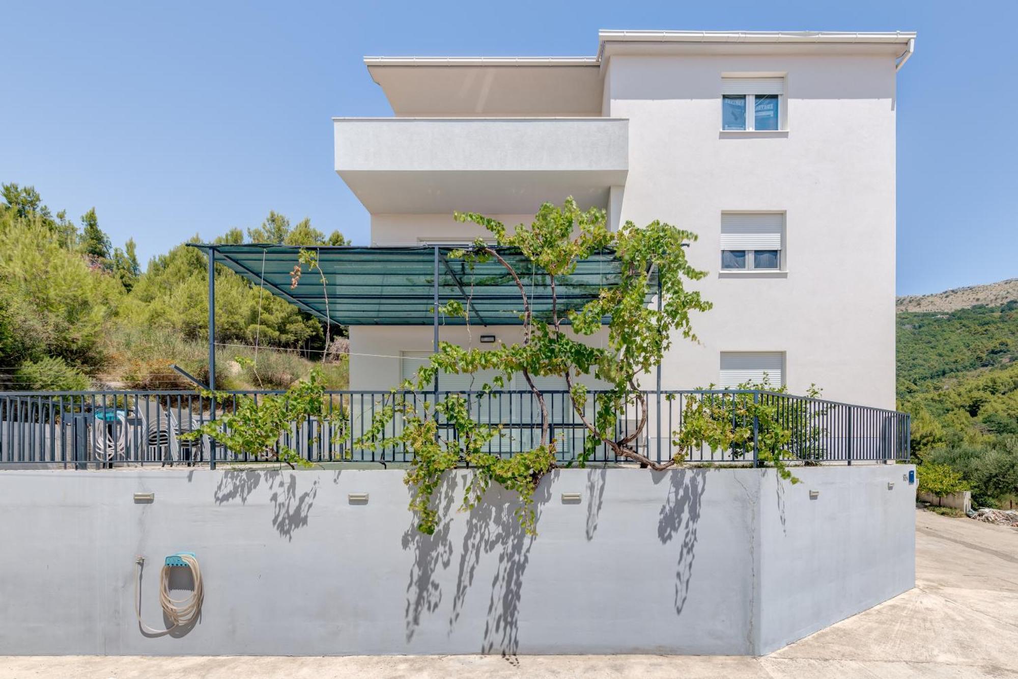 Apartments Cala Podstrana Esterno foto