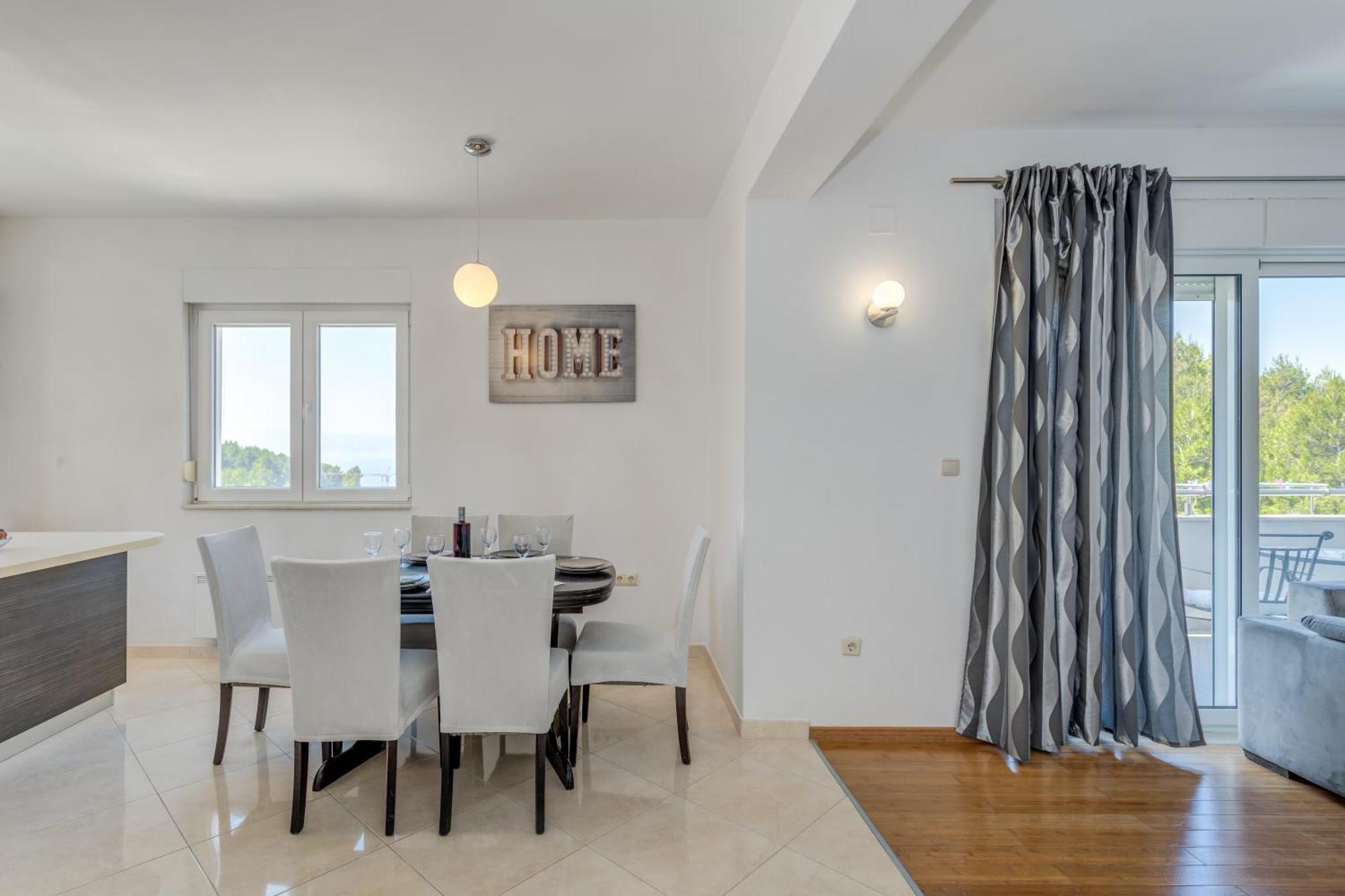 Apartments Cala Podstrana Esterno foto